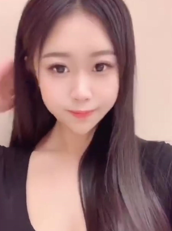 温哥华预约模特